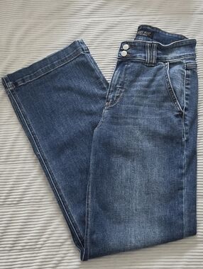 Judy Blue Wide Leg Jeans - Medium Blue